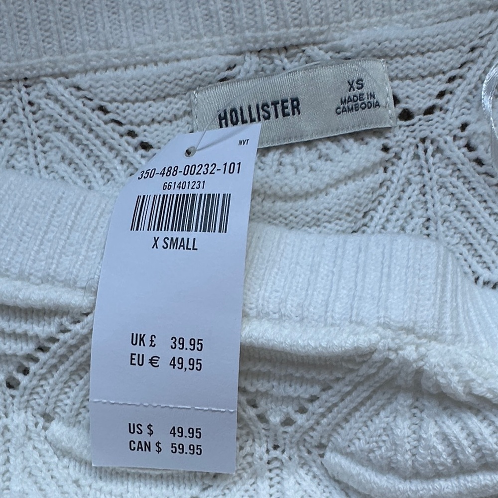 Hollister Women's White Knit Sweater